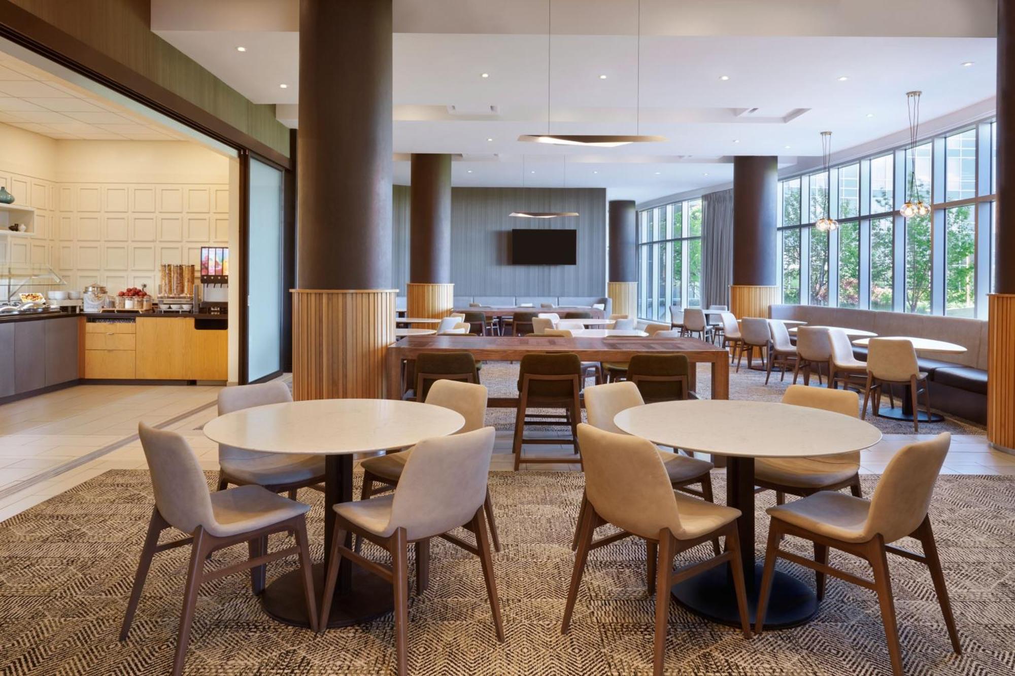 Residence Inn By Marriott Calgary Airport Eksteriør bilde