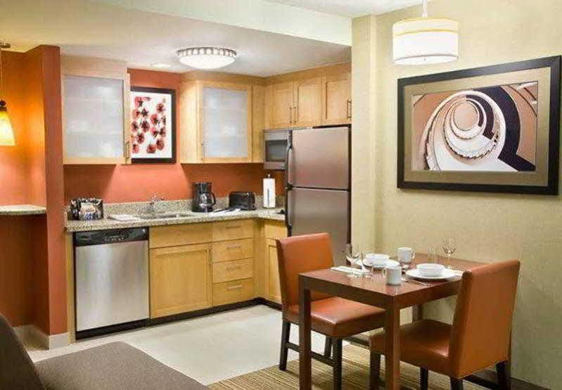 Residence Inn By Marriott Calgary Airport Eksteriør bilde